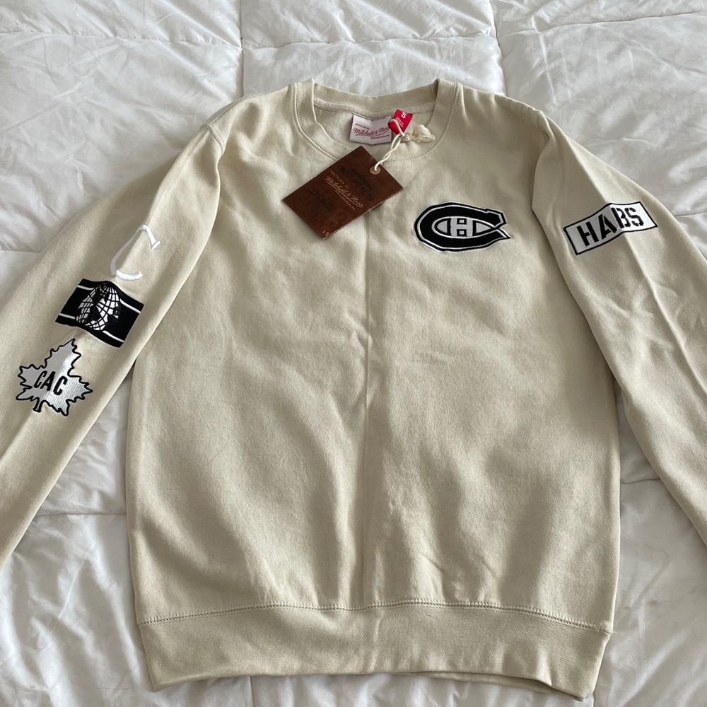 Montreal Canadiens Men's Sweater with Black Accents